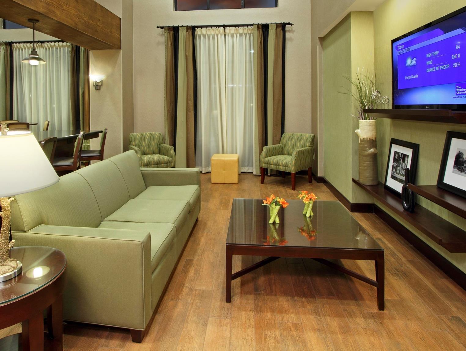 Hampton Inn & Suites Alexandria Εξωτερικό φωτογραφία