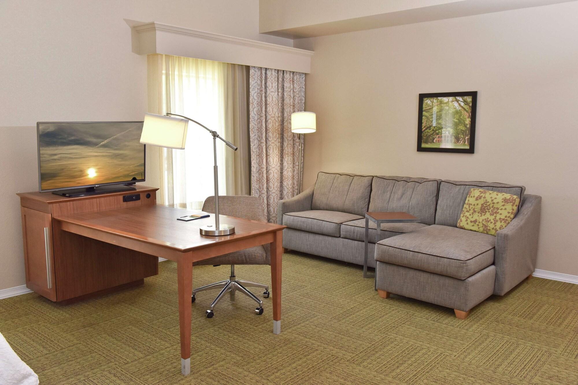 Hampton Inn & Suites Alexandria Εξωτερικό φωτογραφία