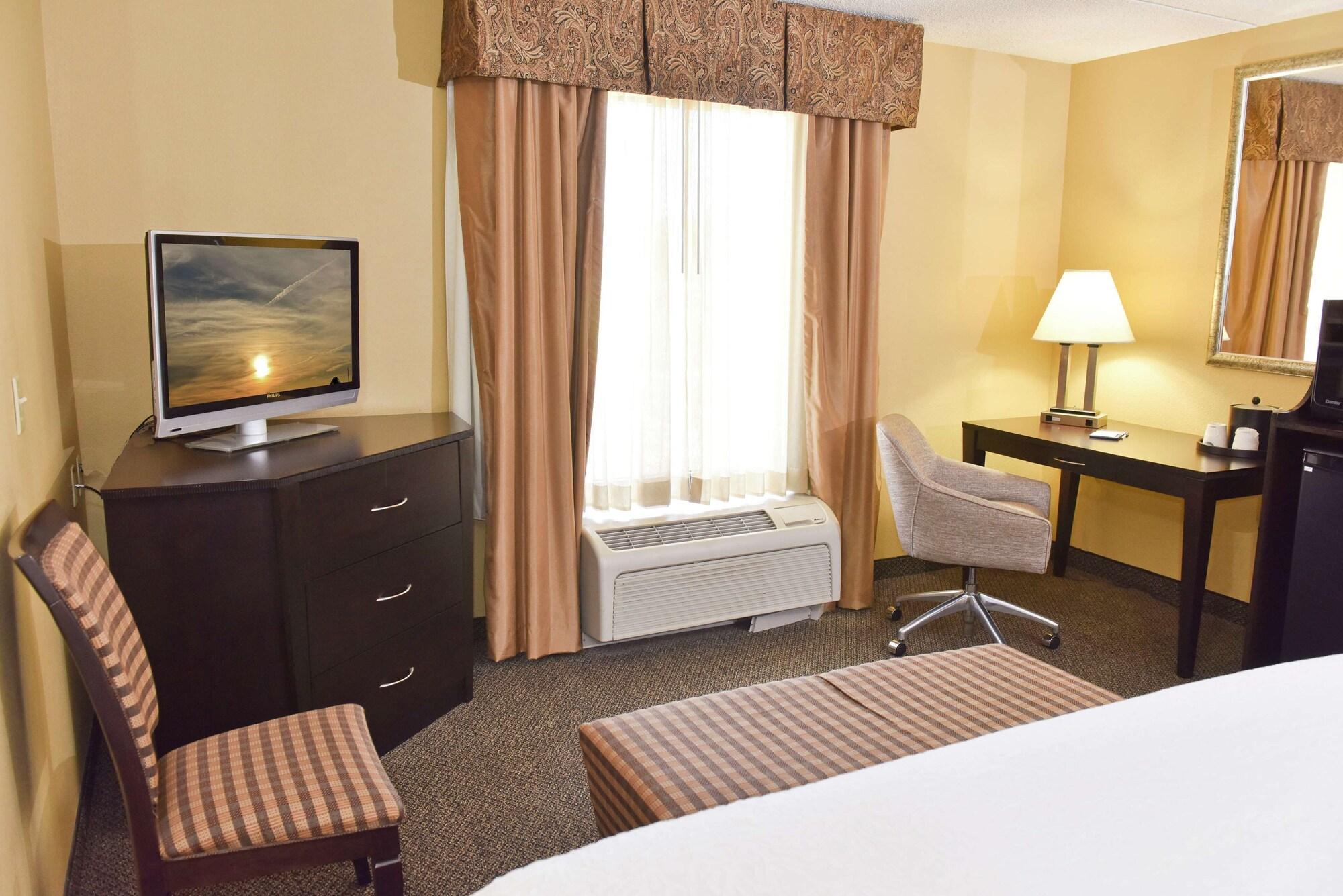 Hampton Inn & Suites Alexandria Εξωτερικό φωτογραφία